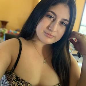 Meet your Posher, Angeles